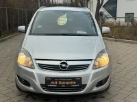 Gebraucht Opel Zafira Edition 116 PS (85 kW) 2010 Silber Van / Kleinbus