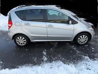 Gebraucht Mercedes A170 116 PS (85 kW) 2005 Silber Limousine