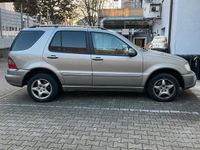 Gebraucht Mercedes ML350 235 PS (172 kW) 2004 Beige SUV