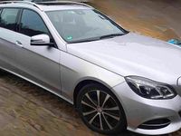 Gebraucht Mercedes E200 Avantgarde 136 PS (100 kW) 2016 Silber Kombi