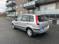 Gebraucht Ford Fusion 80 PS (58 kW) 2010 Silber Kleinwagen