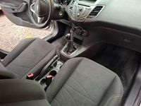 Gebraucht Ford Fiesta Titanium 95 PS (69 kW) 2013 Silber Limousine