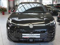 Neu VW T-Roc R-line 150 PS (110 kW) 2026 Schwarz SUV