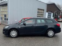 Gebraucht Opel Astra 110 PS (80 kW) 2014 Kombi