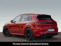 Gebraucht Porsche Cayenne GTS 500 PS (367 kW) 2025 Rot SUV