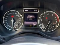 Gebraucht Mercedes A180 122 PS (89 kW) 2014 Silber Limousine