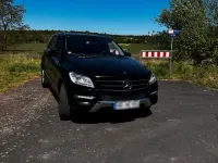 Gebraucht Mercedes ML350 256 PS (188 kW) 2012 Schwarz SUV