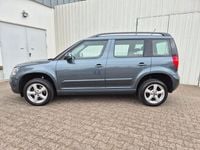 Gebraucht Skoda Yeti Active 105 PS (77 kW) 2015 Grau SUV