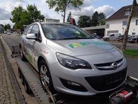 Gebraucht Opel Astra Edition 110 PS (80 kW) 2015 Silber Limousine