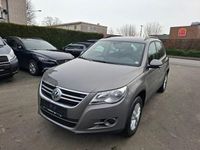 Gebraucht VW Tiguan Trendline 122 PS (89 kW) 2011 Grau SUV