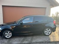 Gebraucht BMW 118 143 PS (105 kW) 2007 Schwarz Kleinwagen