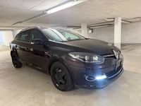 Gebraucht Renault Mégane III Bose Edition 131 PS (96 kW) 2016 Braun Limousine
