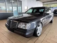 Usata Mercedes E280 193 CV (141 kW) 1994 Grigio Berlina