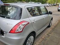 Gebraucht Suzuki Swift 94 PS (69 kW) 2014 Silber Kleinwagen