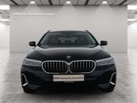 Gebraucht BMW 520 Sport Line 190 PS (139 kW) 2022 Schwarz Kombi