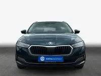 Gebraucht Skoda Octavia First Edition 116 PS (85 kW) 2021 Lavablau metallic Kombi