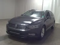 Gebraucht VW Passat Business 150 PS (110 kW) 2023 Grau Kombi