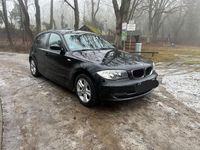 Gebraucht BMW 116 122 PS (89 kW) 2008 Schwarz Kleinwagen
