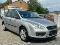 Gebraucht Ford Focus Ghia 136 PS (100 kW) 2006 Silber Limousine
