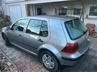 Gebraucht VW Golf IV 105 PS (77 kW) 2002 Grau Kleinwagen