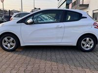 gebraucht Peugeot 208 /Active/1.2/Klima/Navi/TÜV 10-2025/