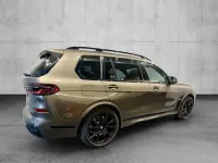 Gebraucht BMW X7 M Sport 530 PS (389 kW) 2025 Grün SUV