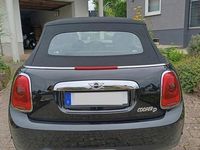 Second-hand Mini Cooper D 116 CP (85 kW) 2017 Negru Hatchback