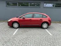 Gebraucht Citroën C4 88 PS (64 kW) 2006 Rot Limousine