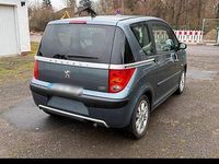 Gebraucht Peugeot 1007 88 PS (64 kW) 2006 Grau Van / Kleinbus