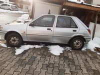 Gebraucht Ford Fiesta 60 PS (44 kW) 1995 Silber Kleinwagen