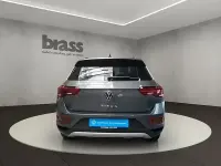 Gebraucht VW T-Roc Life 110 PS (80 kW) 2023 Indiumgrau metallic SUV
