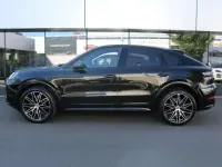 Gebraucht Porsche Cayenne S 475 PS (349 kW) 2024 Chromitschwarzmetallic SUV