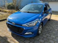 Gebraucht Hyundai i20 GO! 75 PS (55 kW) 2019 Blau Kleinwagen