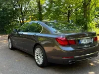 Gebraucht BMW 740 313 PS (230 kW) 2014 Schwarz Limousine