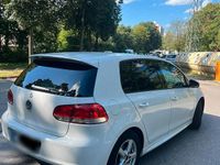 Usata VW Golf VI 90 CV (66 kW) 2011 Bianco Utilitaria