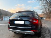 Gebraucht Skoda Octavia Scout 190 PS (139 kW) 2020 Schwarz Kombi
