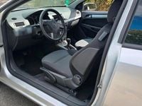 Gebraucht Opel Astra GTC 105 PS (77 kW) 2007 Silber Kleinwagen