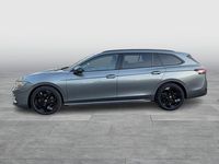 Gebraucht VW Passat R-line 150 PS (110 kW) 2024 Grau Kombi