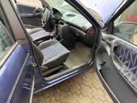 Second-hand Opel Astra 71 CP (52 kW) 1995 Albastru Berlinǎ