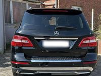Gebraucht Mercedes ML350 258 PS (189 kW) 2012 Schwarz SUV
