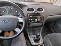 Gebraucht Ford Focus Ghia 116 PS (85 kW) 2005 Schwarz Limousine