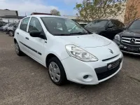 Gebraucht Renault Clio 75 PS (55 kW) 2012 Weiß Limousine
