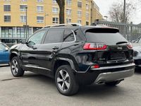 Gebraucht Jeep Cherokee Overland 194 PS (142 kW) 2021 Schwarz SUV