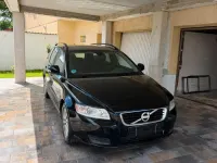 Gebraucht Volvo V50 131 PS (96 kW) 2010 Schwarz Kombi