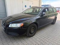 Second-hand Volvo V70 145 CP (106 kW) 2009 Negru Break