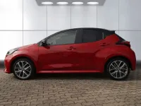 Gebraucht Toyota Yaris Hybrid Plus 92 PS (67 kW) 2024 Rot Limousine