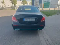 Gebraucht Mercedes E220 AMG line 194 PS (142 kW) 2016 Schwarz Limousine