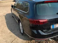 Gebraucht VW Passat Elegance 150 PS (110 kW) 2020 Schwarz Kombi