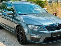 Gebraucht Skoda Octavia vRS 184 PS (135 kW) 2017 Grau Kombi