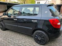 Gebraucht Skoda Fabia 60 PS (44 kW) 2013 Schwarz Kombi